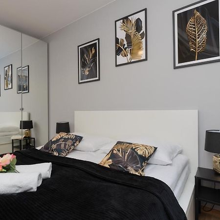 Warszawa Wawrzyszewska Apartment By Noclegi Renters Екстериор снимка