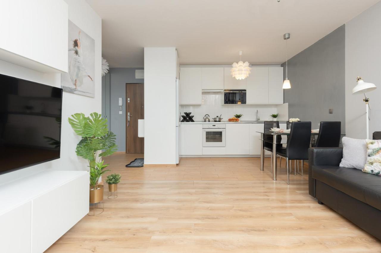 Warszawa Wawrzyszewska Apartment By Noclegi Renters Екстериор снимка